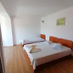 Casa Tomis